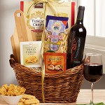Wine and Italian Food Tuscany Gift Basket