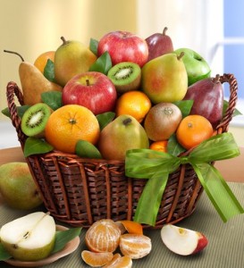 back-to-school-gift-ideas-fruit-basket